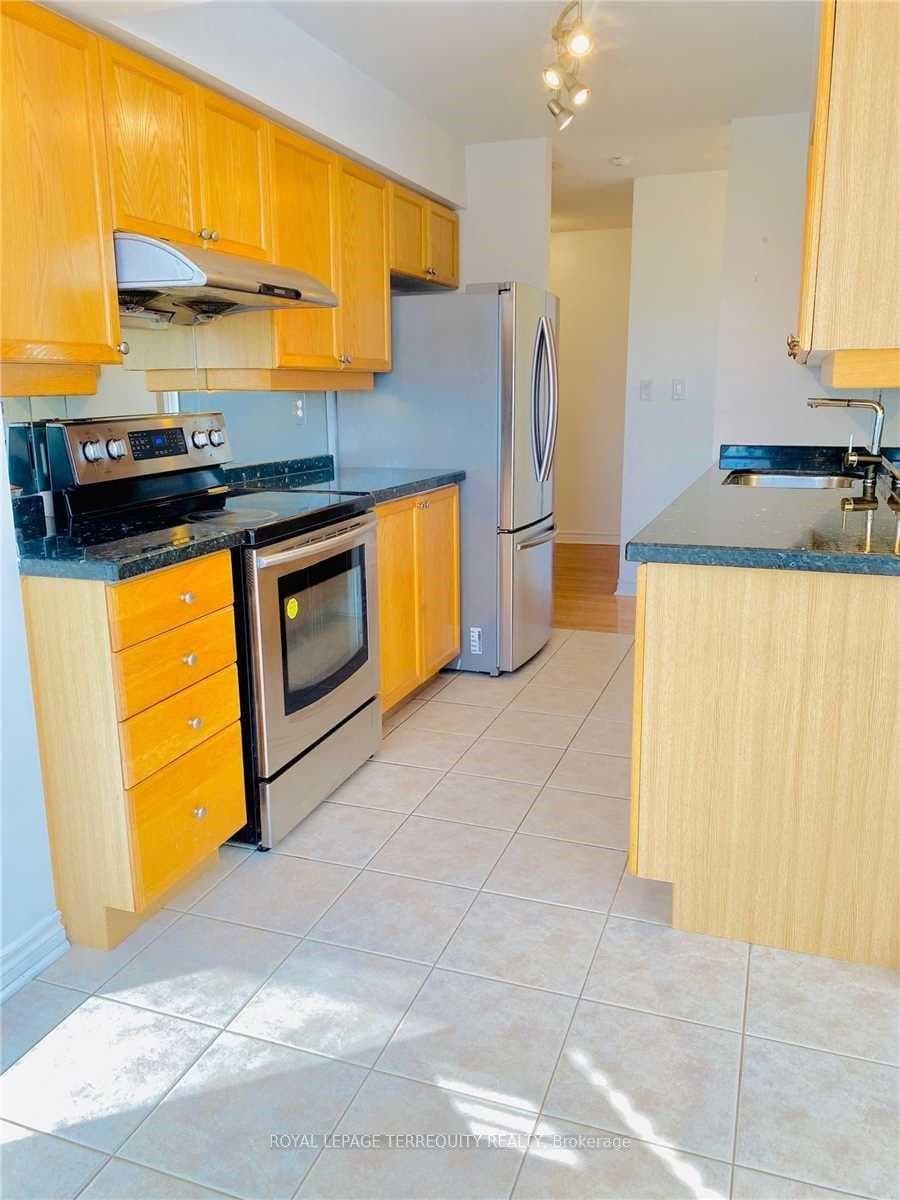 1 Rean Drive Unit 212 photo 8