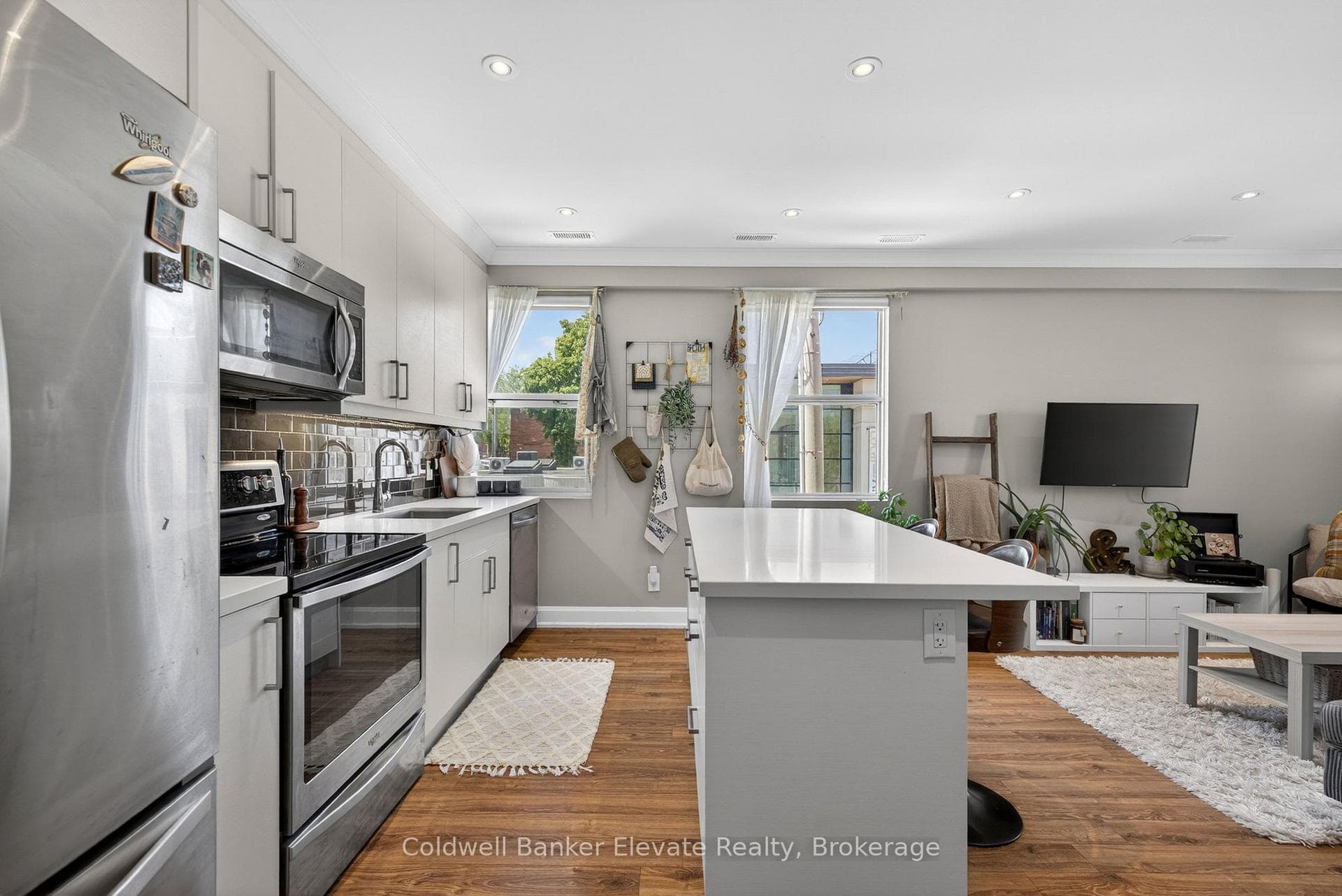2 King Street Unit 205 photo 15
