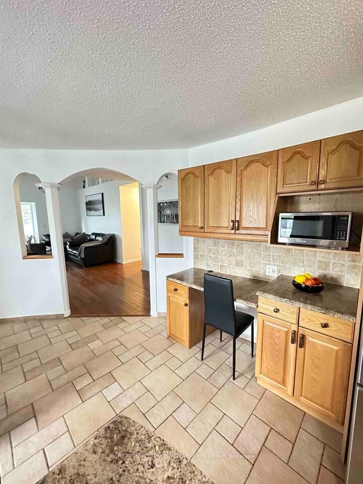 338 Little Avenue photo 41