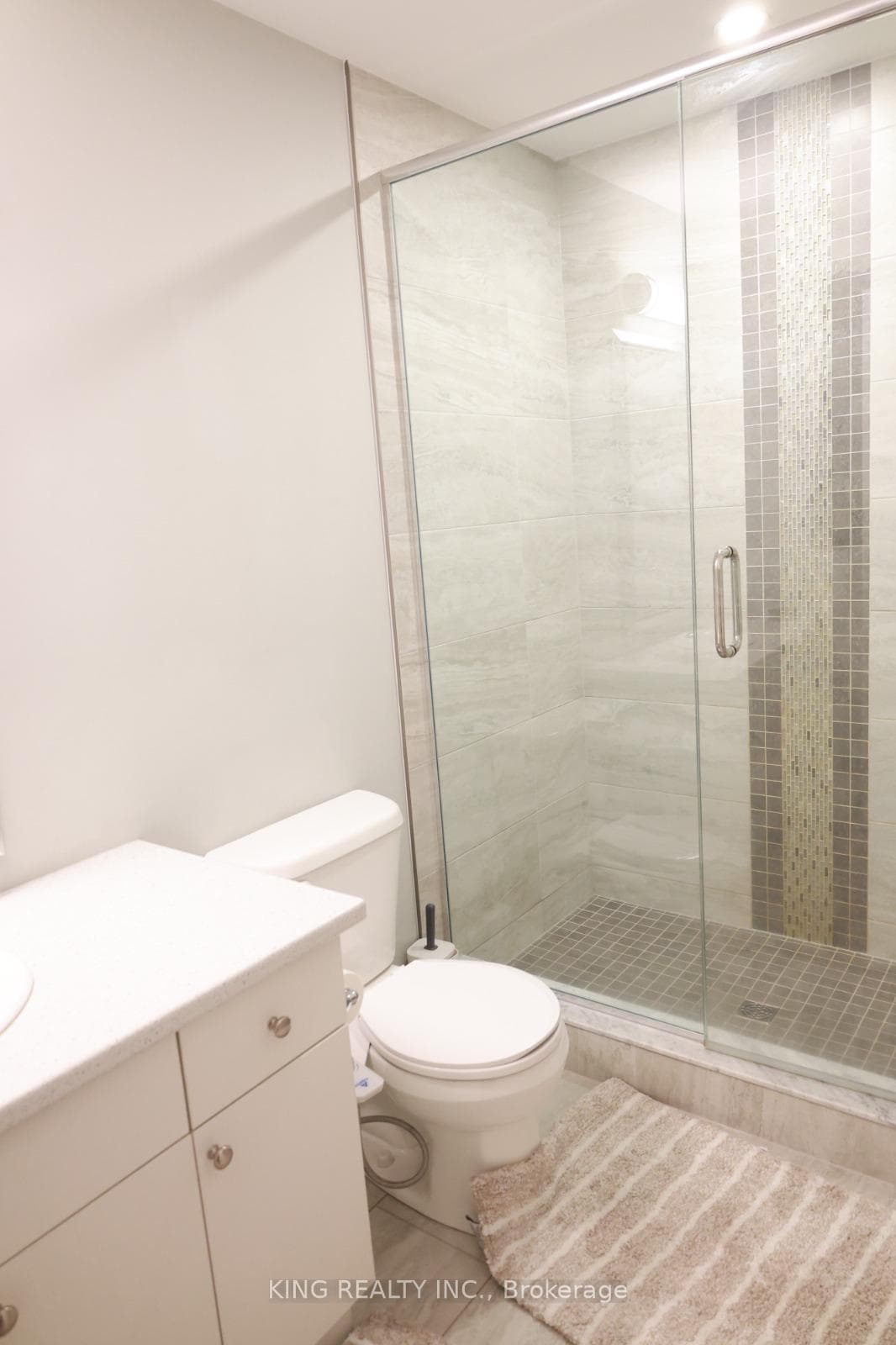 745 CHELTON Road Unit 21 photo 13