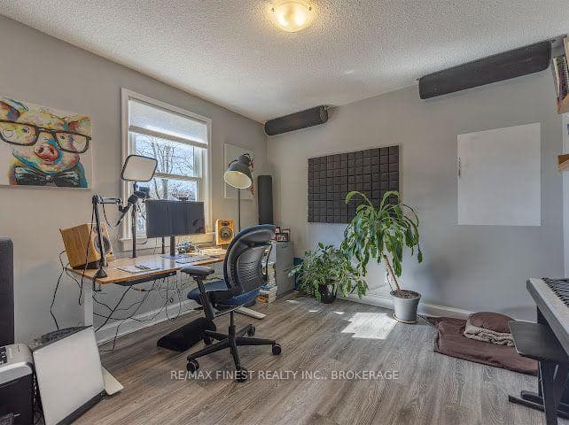 80 Thomas Street photo 21