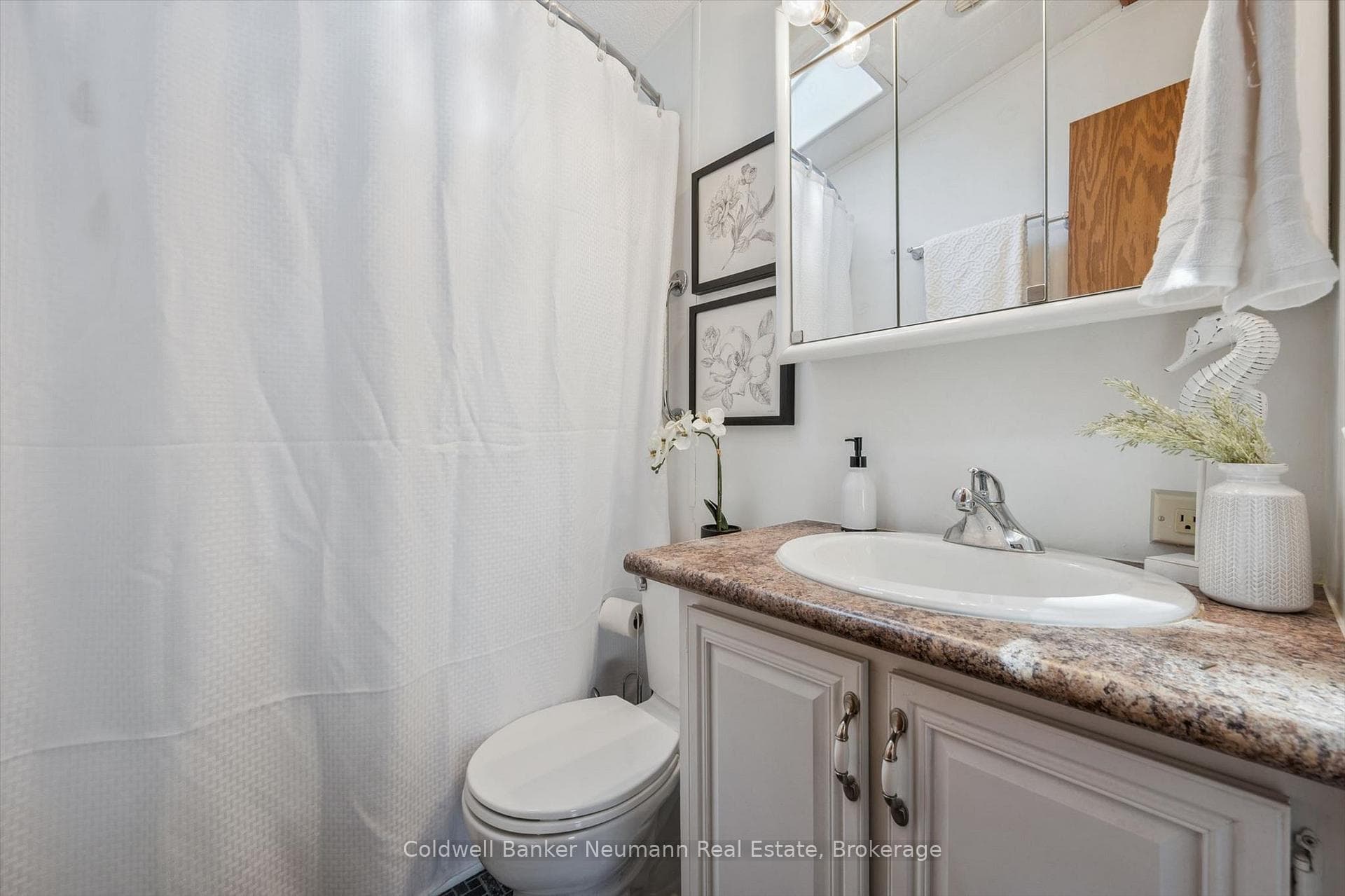 407 Teak Trail photo 20