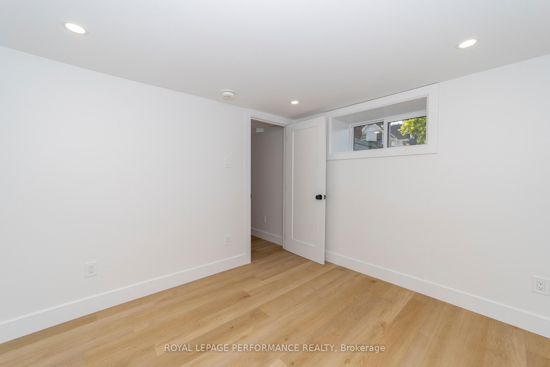 19 Monk Street Unit 1 photo 18