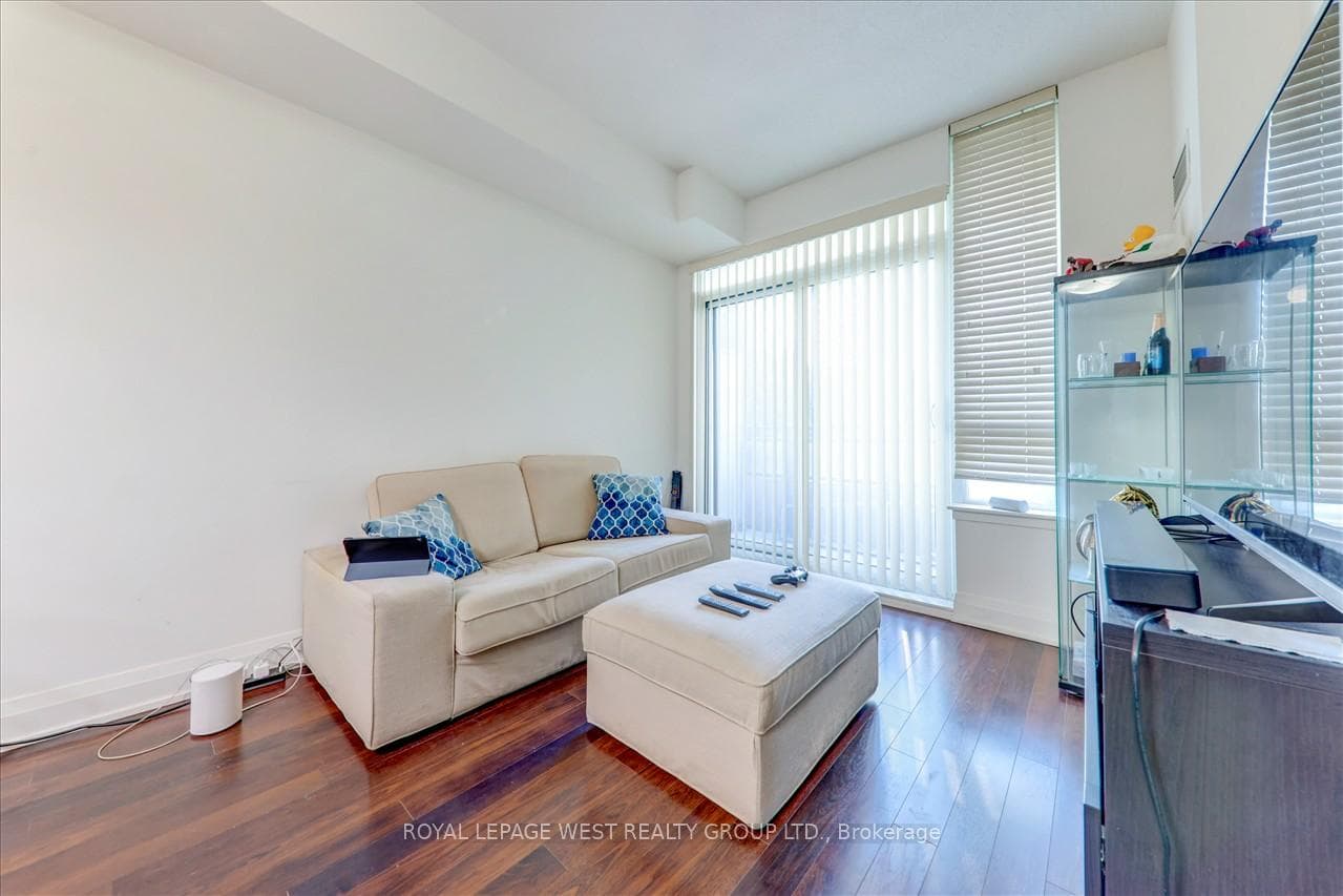 75 North Park Road Unit 204 photo 21