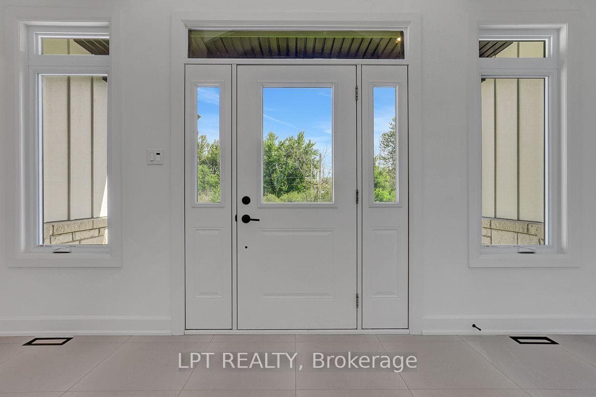 23 Skeel Court photo 2
