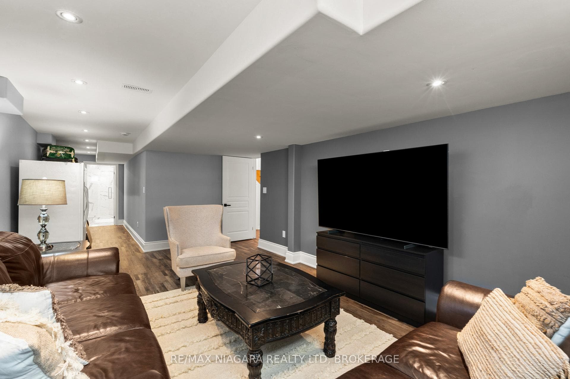 24 Red Haven Drive photo 35