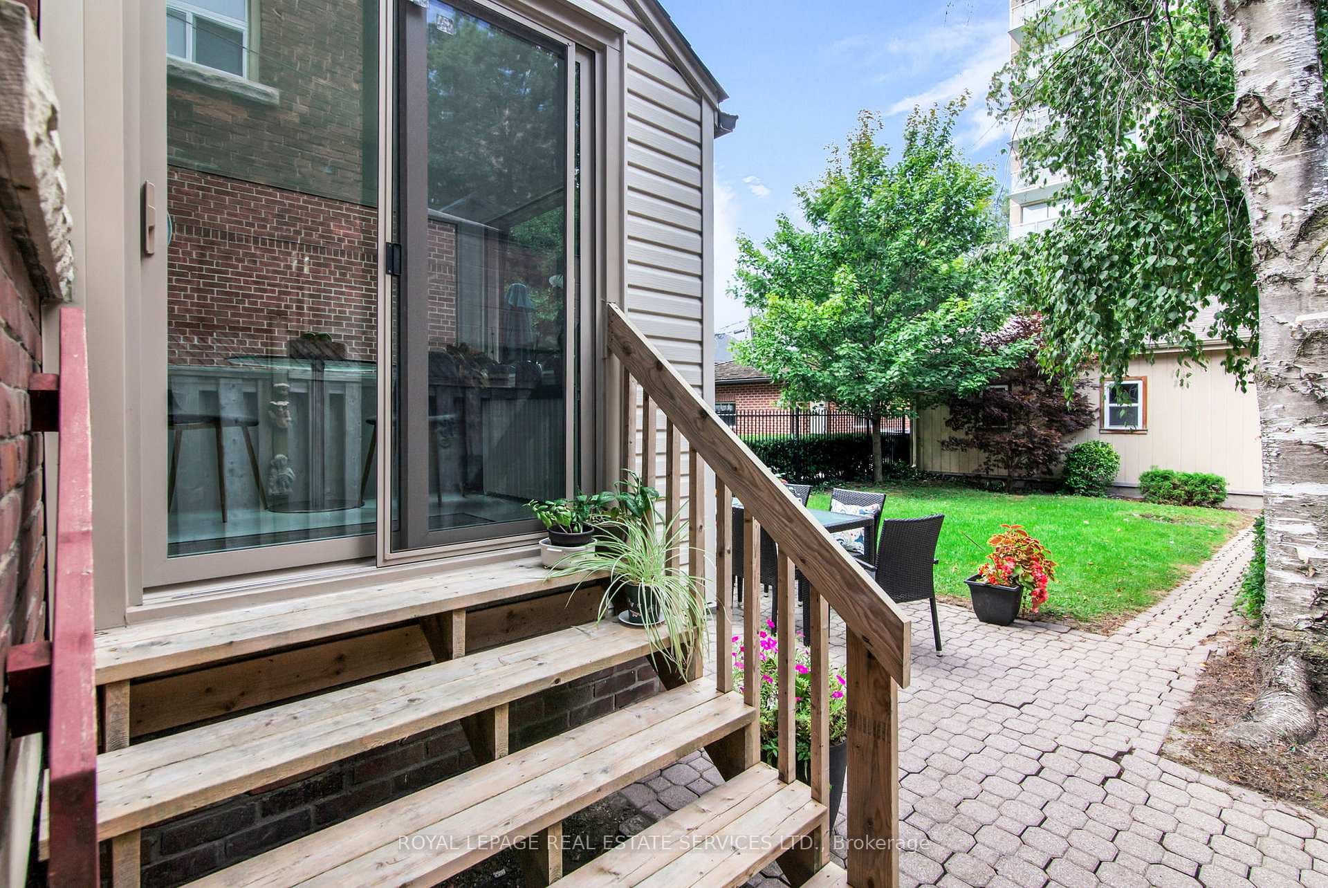 40 Gormley Avenue photo 36