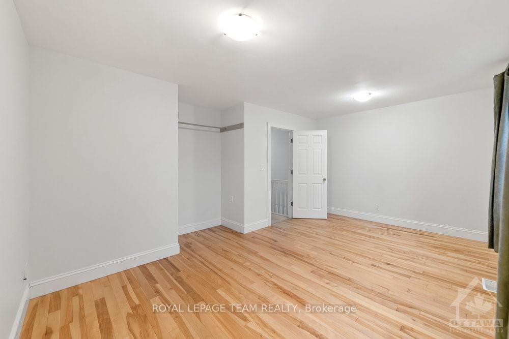 426 GEORGE Street photo 19
