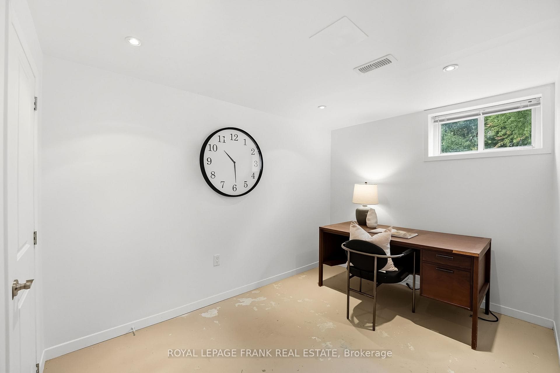 14629 Old Simcoe Road photo 32