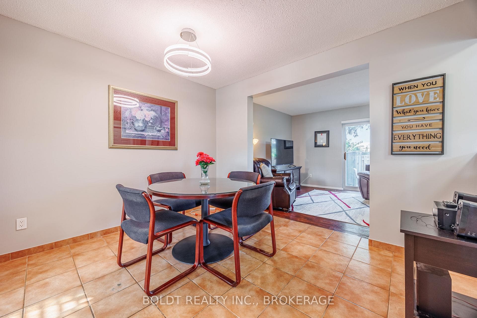 302 Vine Street Unit 27 photo 5