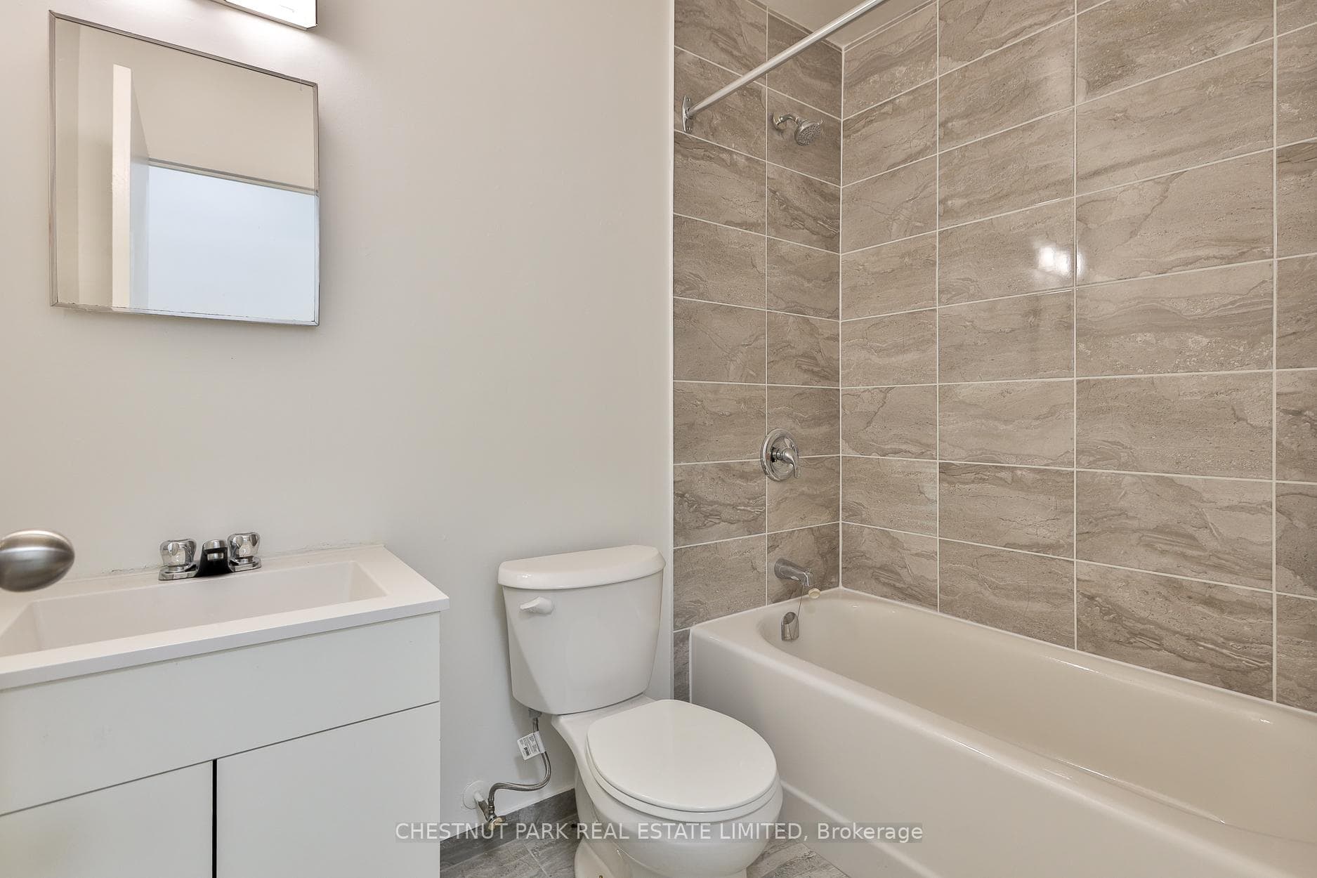 888 Glen Street Unit 507 photo 33