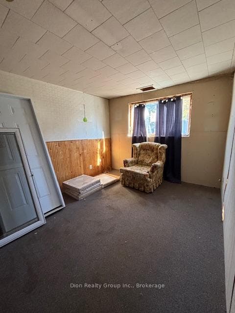 2006 Tarzwell Lane photo 4