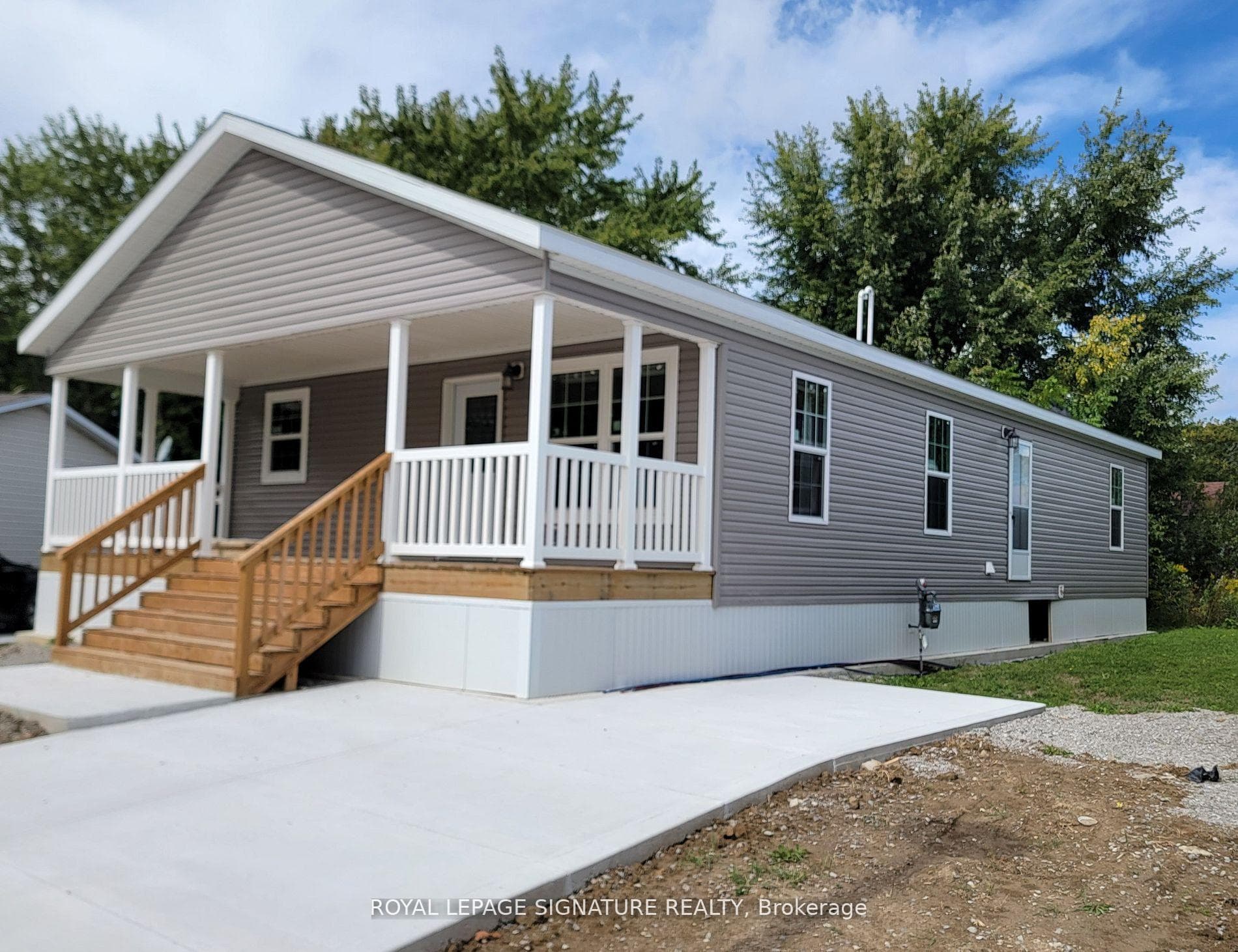 12 Briarwood Place photo 1