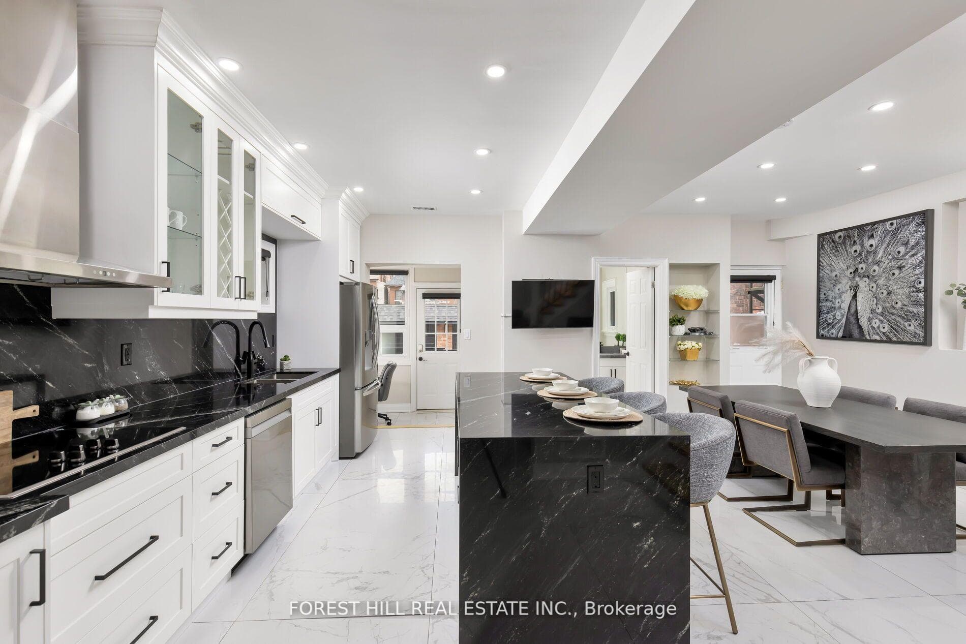 169 Walmer Road photo 8
