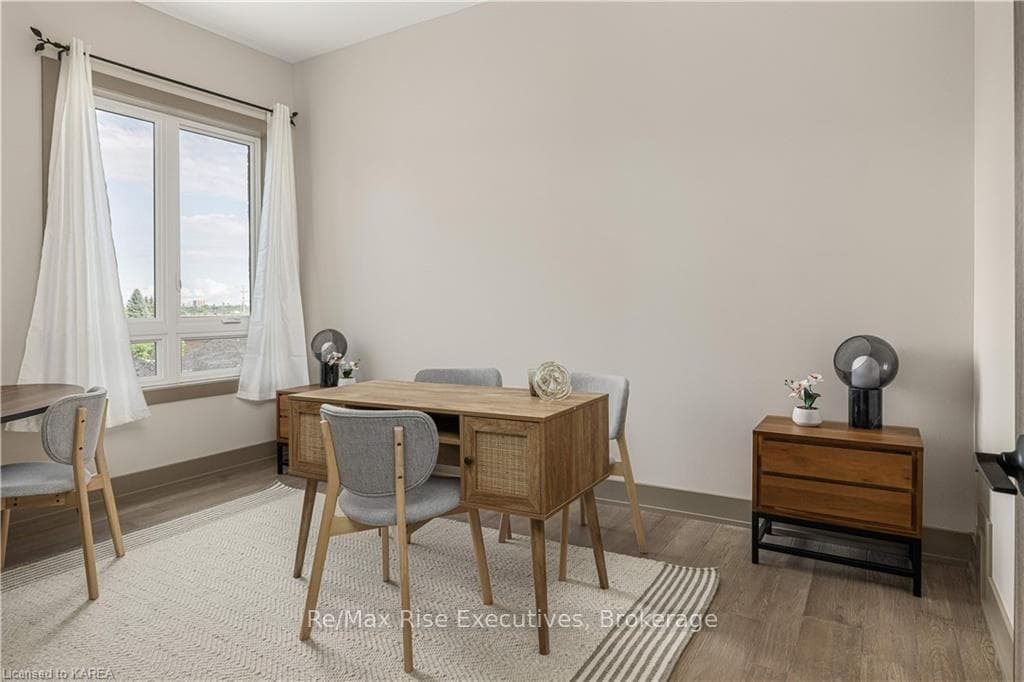2274 PRINCESS Street Unit 103 photo 8