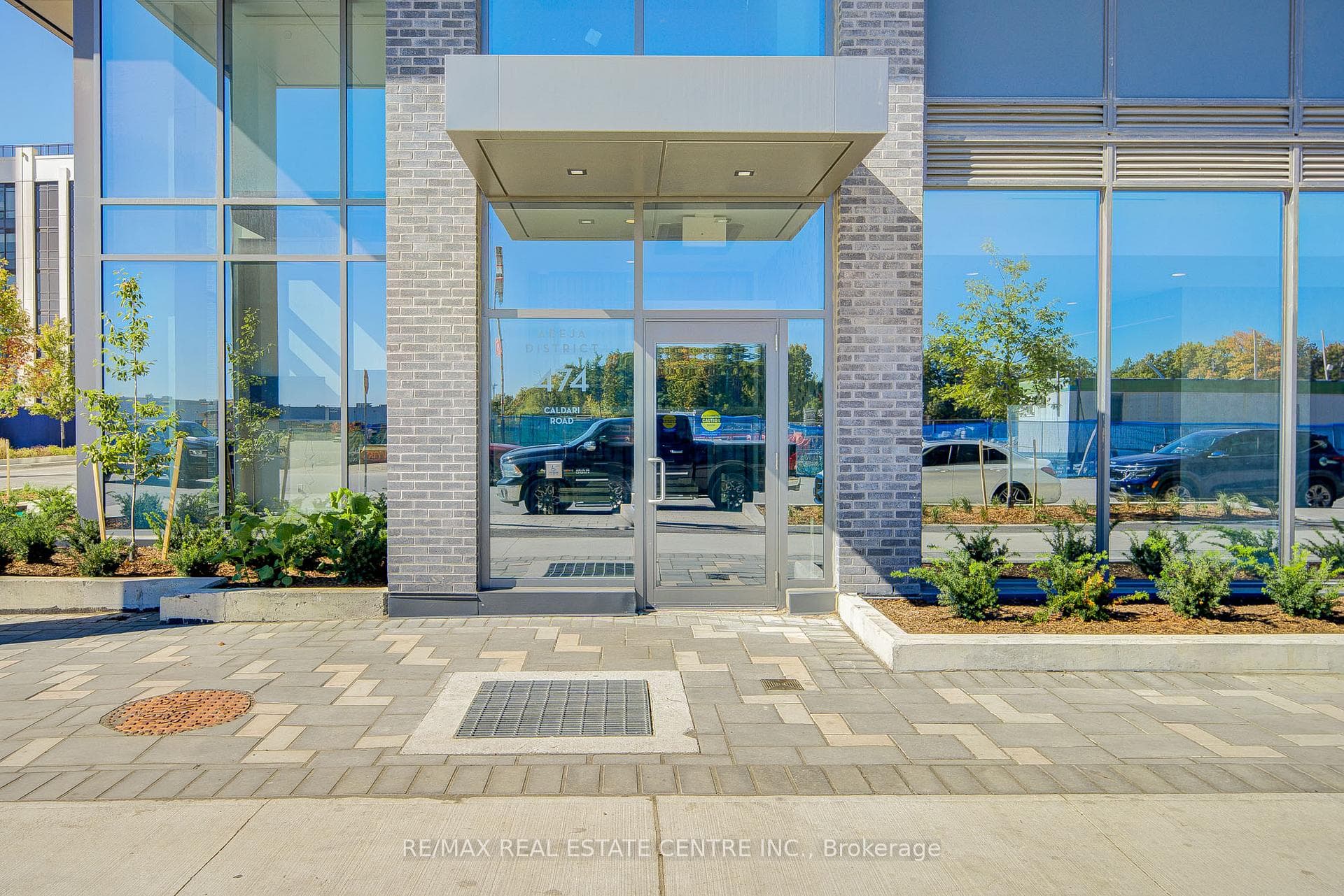474 Caldari Road Unit 2204 photo 2