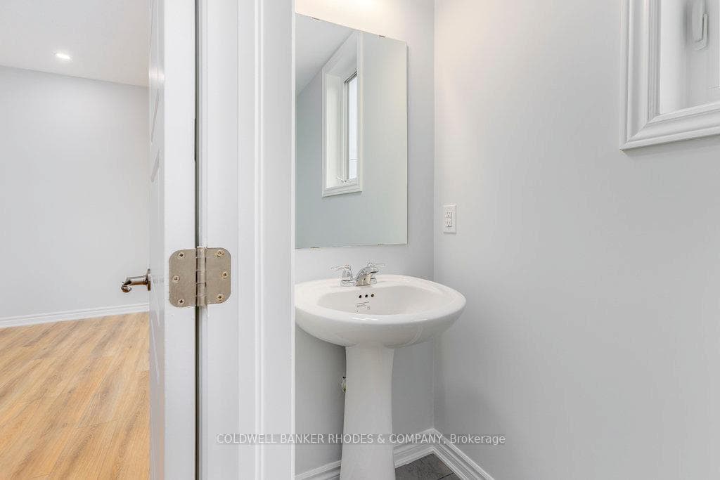 231 Darjeeling Avenue Avenue photo 14