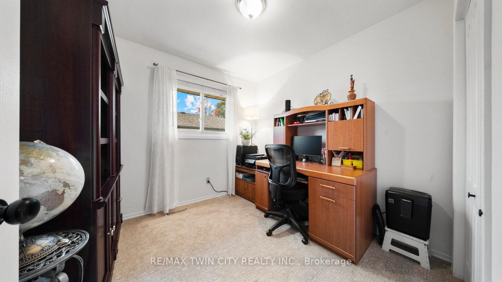 42 Palm Crescent photo 21