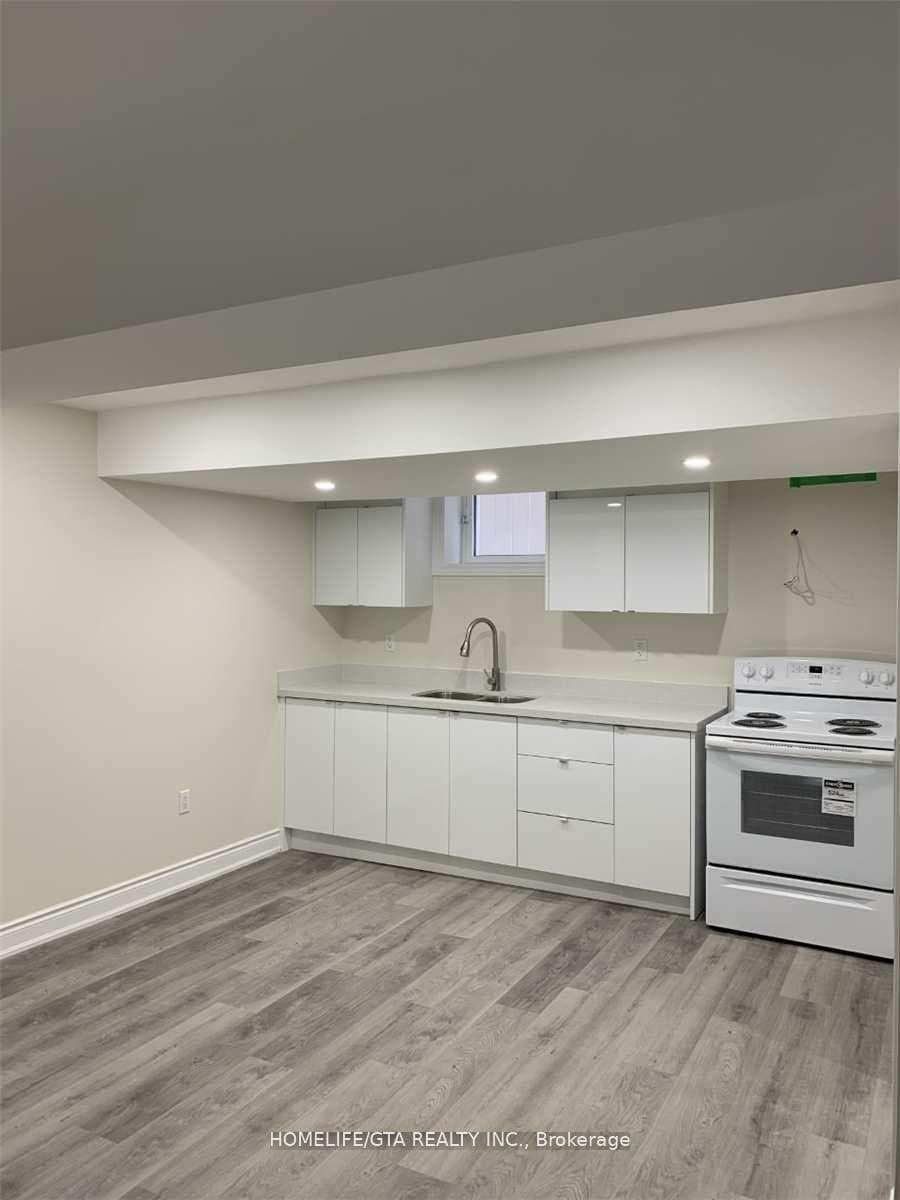 95 Ivy Glen Drive Unit Basement photo 6