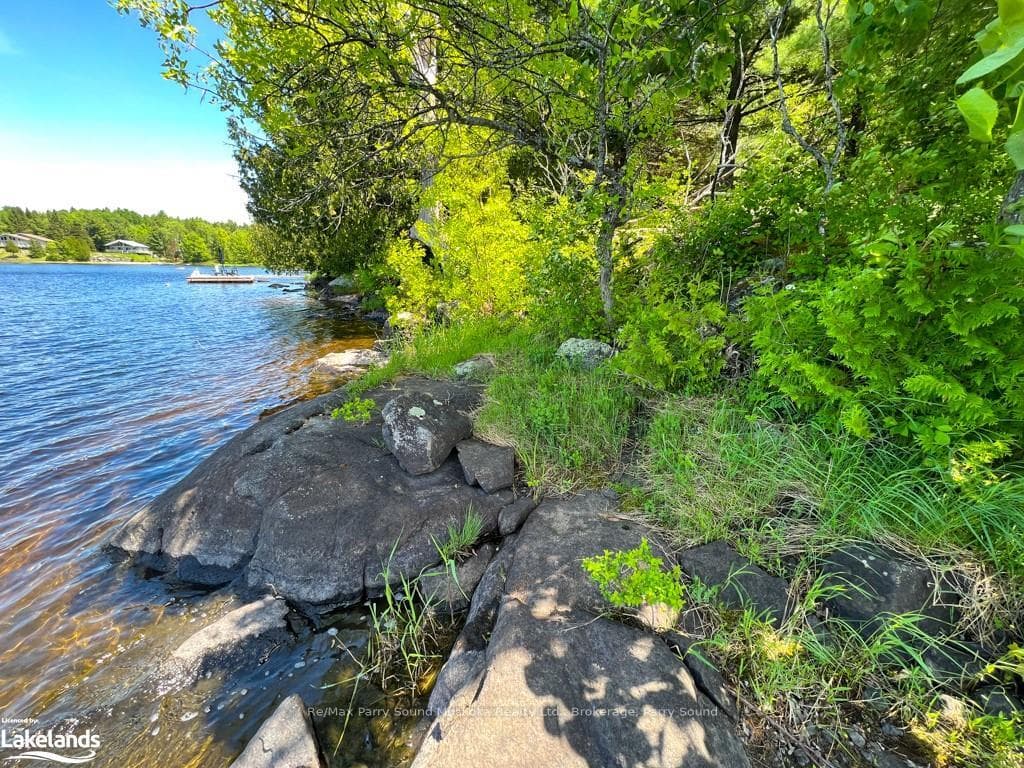 93 GIBSON BAY Road photo 25