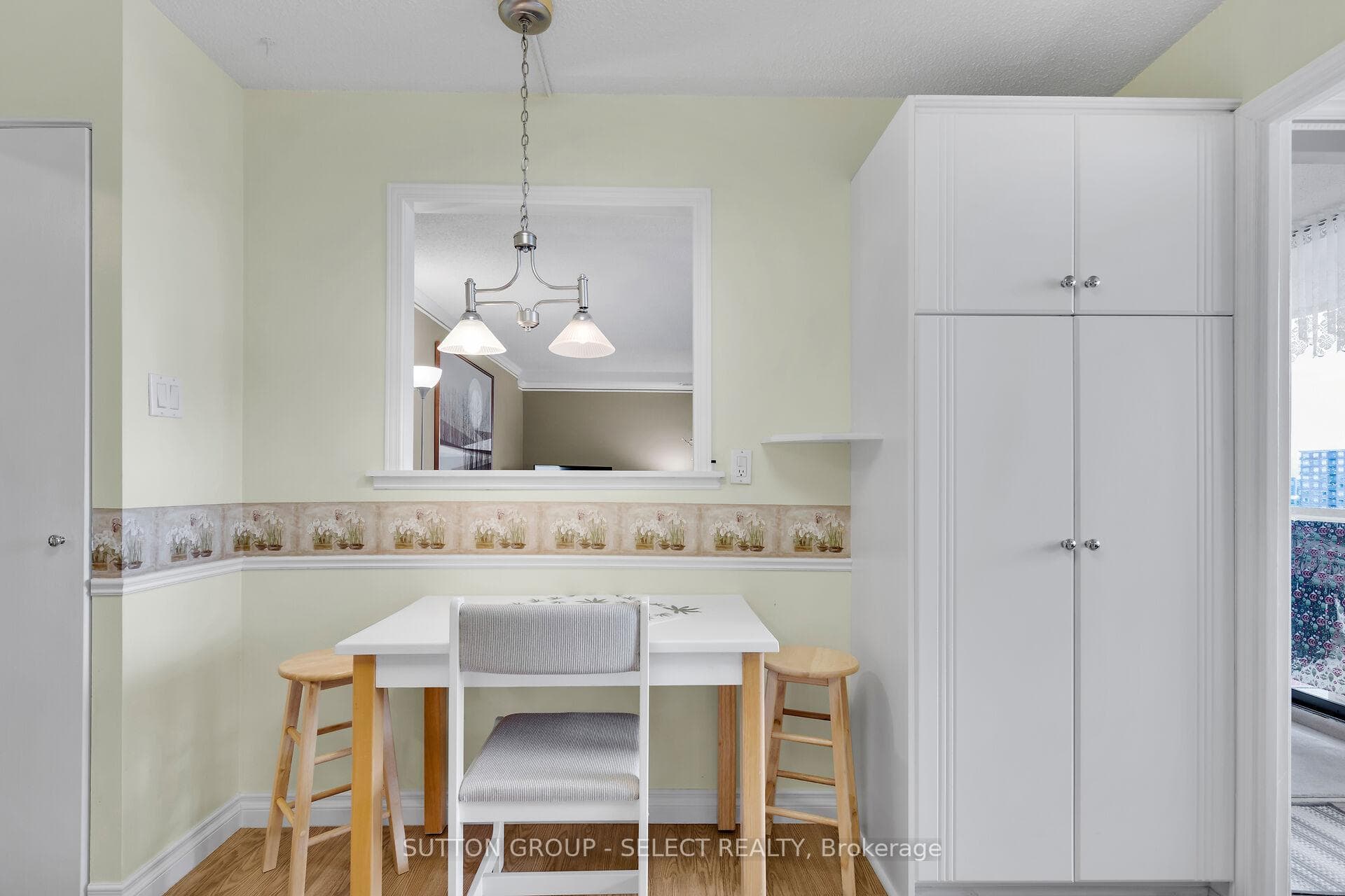380 King Street Unit 1701 photo 22