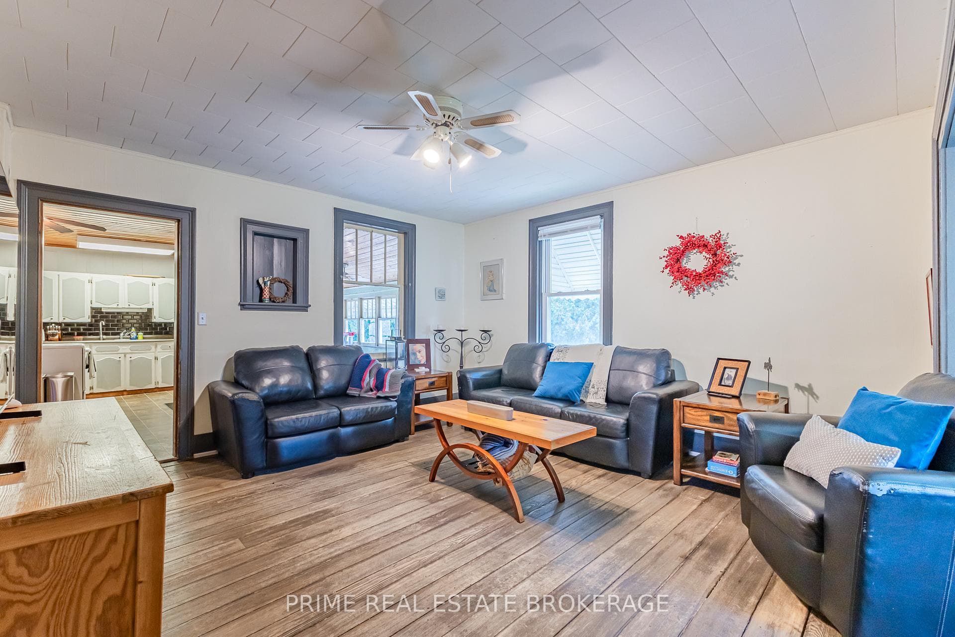 10701 Lamont Drive photo 18