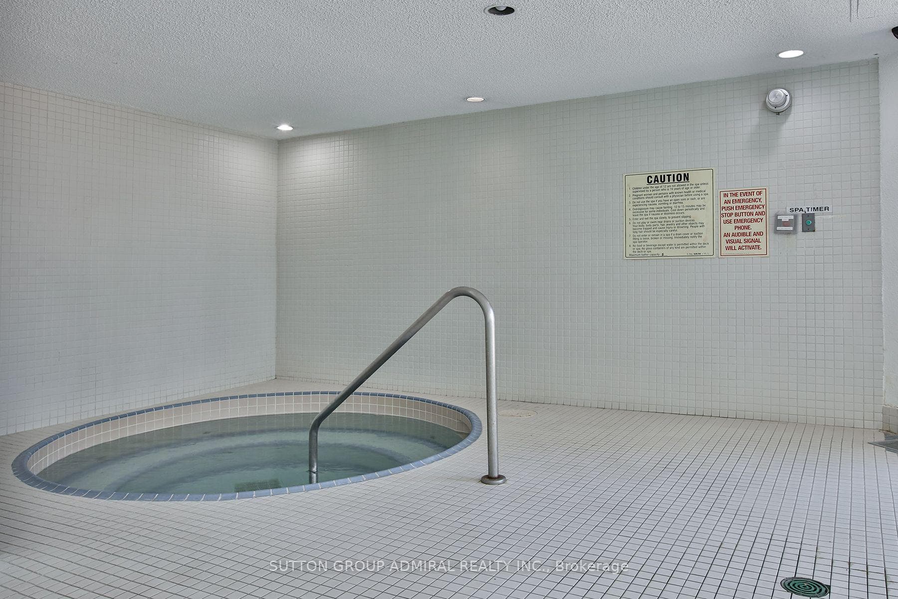333 Clark Avenue Unit 106 photo 32