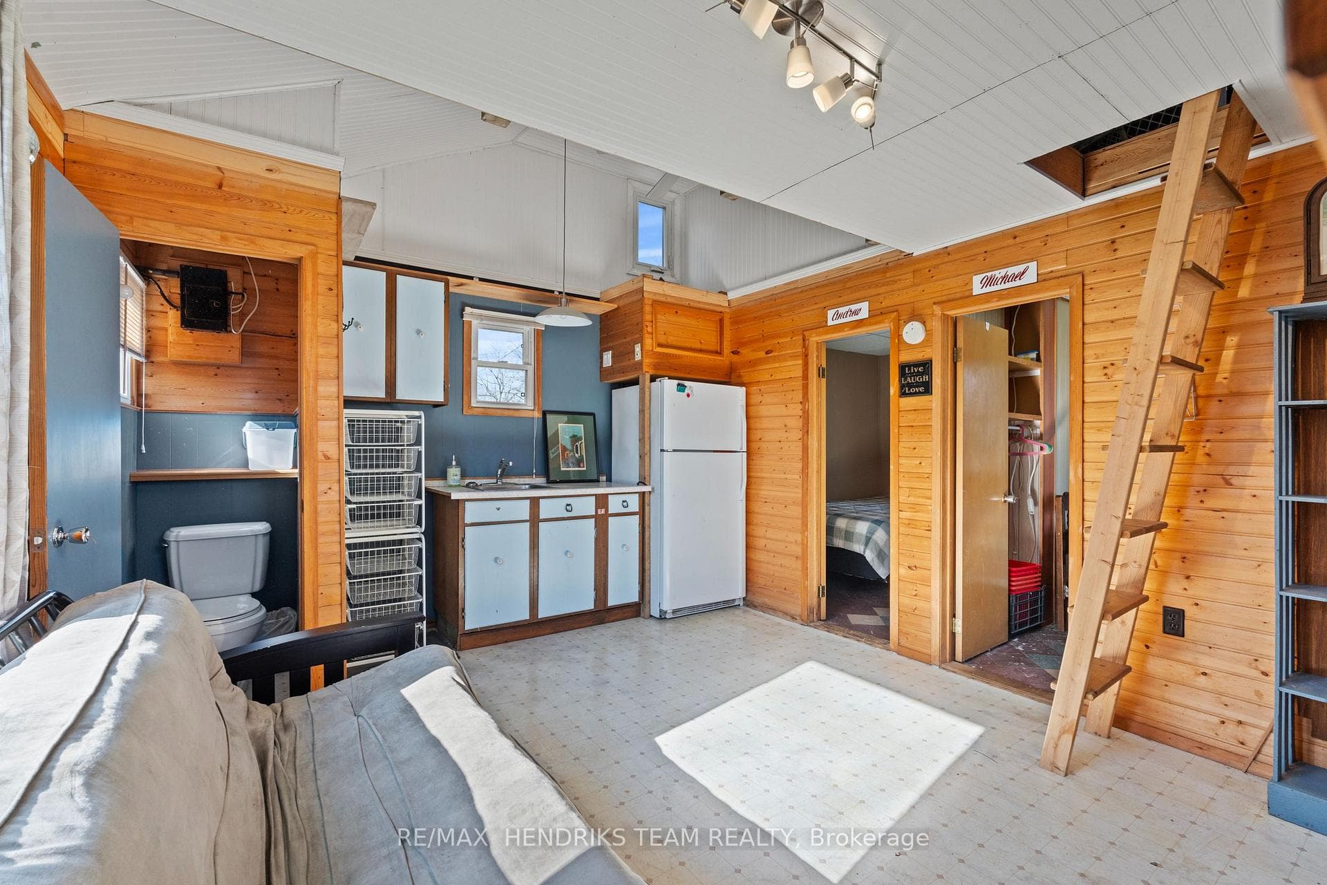 11273 Harbourview Road photo 25