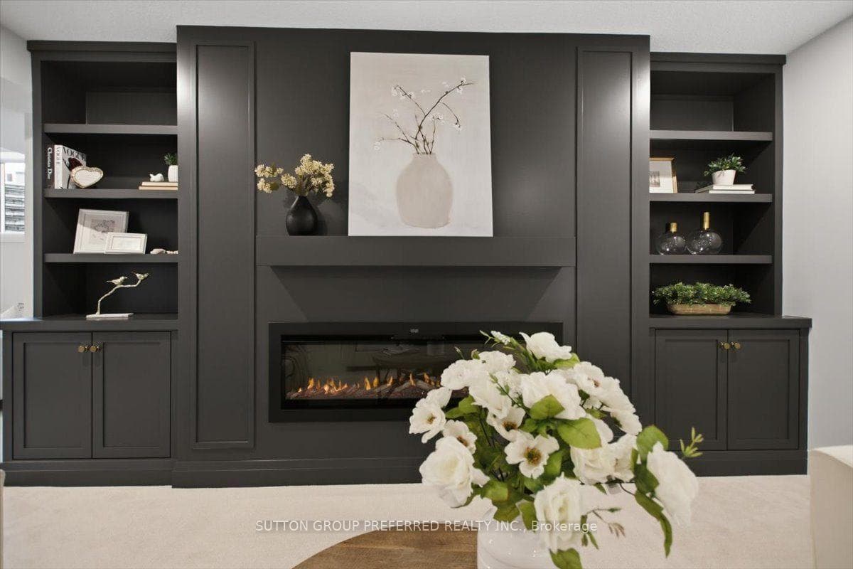 FAMILY ROOM FIREPLACE