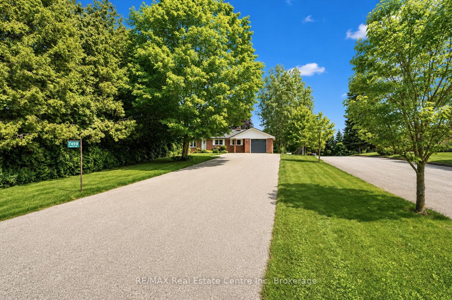 7459 Boyce Drive photo 2
