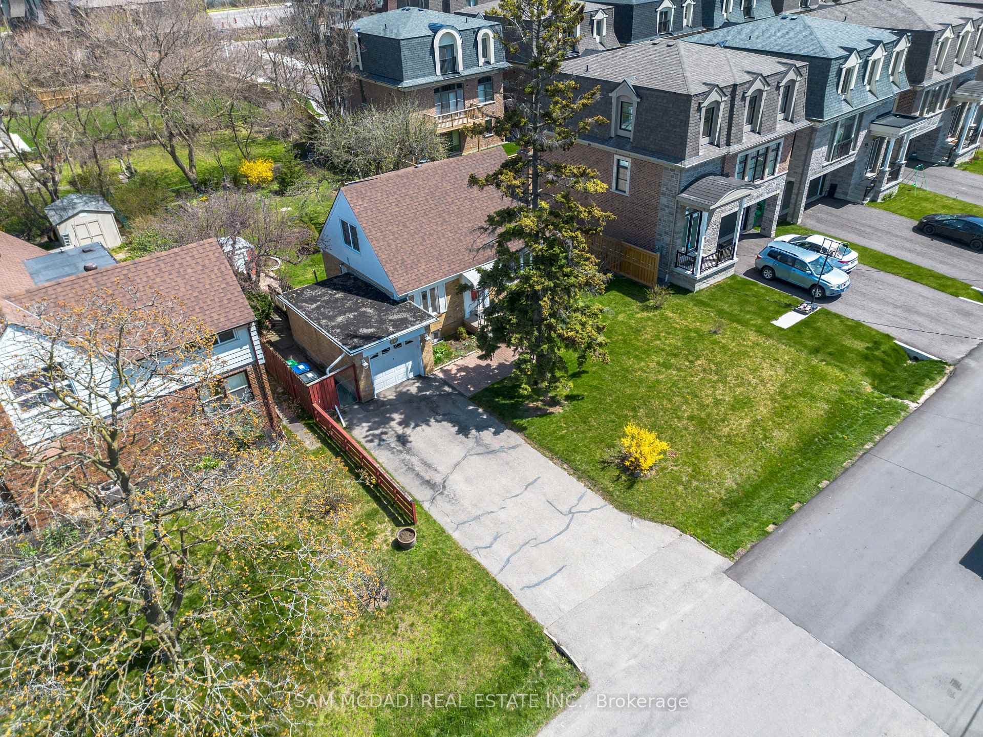 2127 Primate Road photo 35