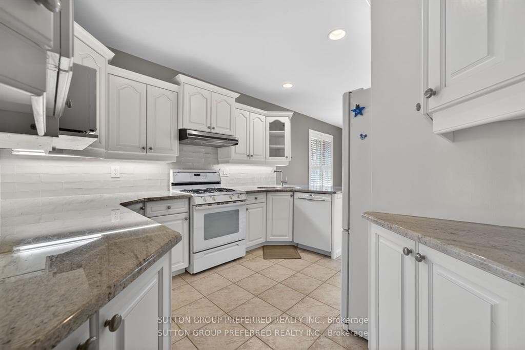 519 Rosecliffe Terrace photo 11