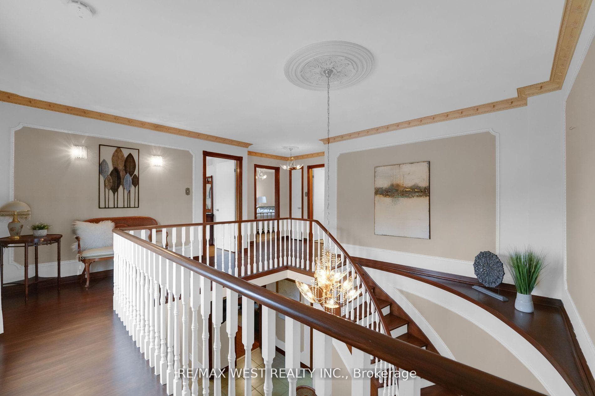 76 Moonstone Place photo 17