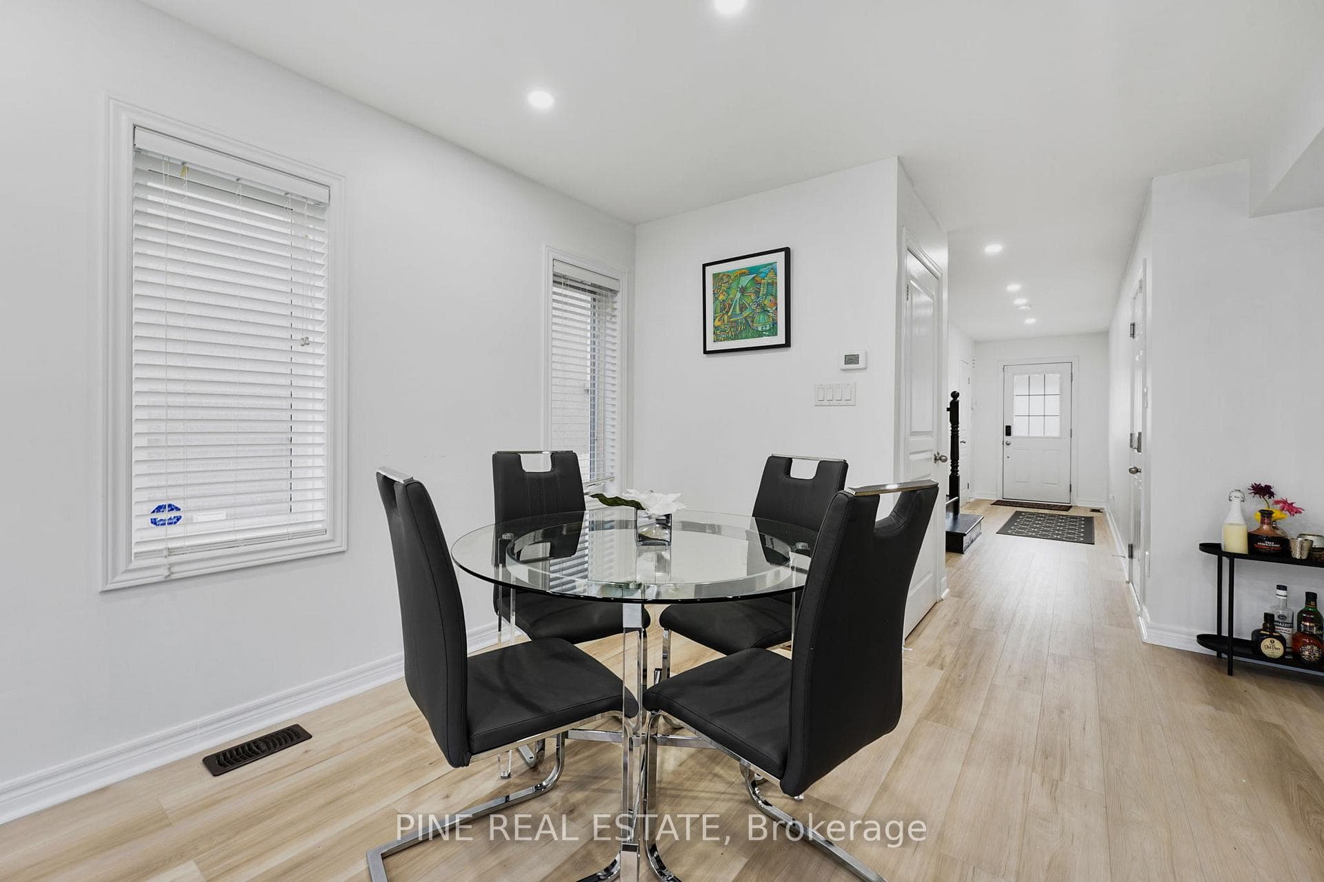 45 Waterbridge Street photo 17