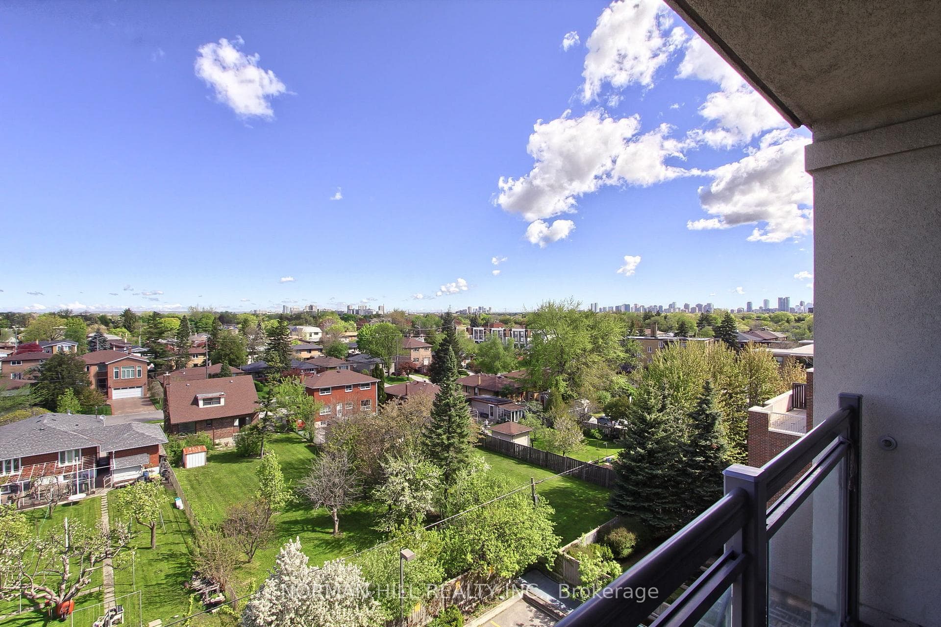 872 Sheppard Avenue Unit 602 photo 30