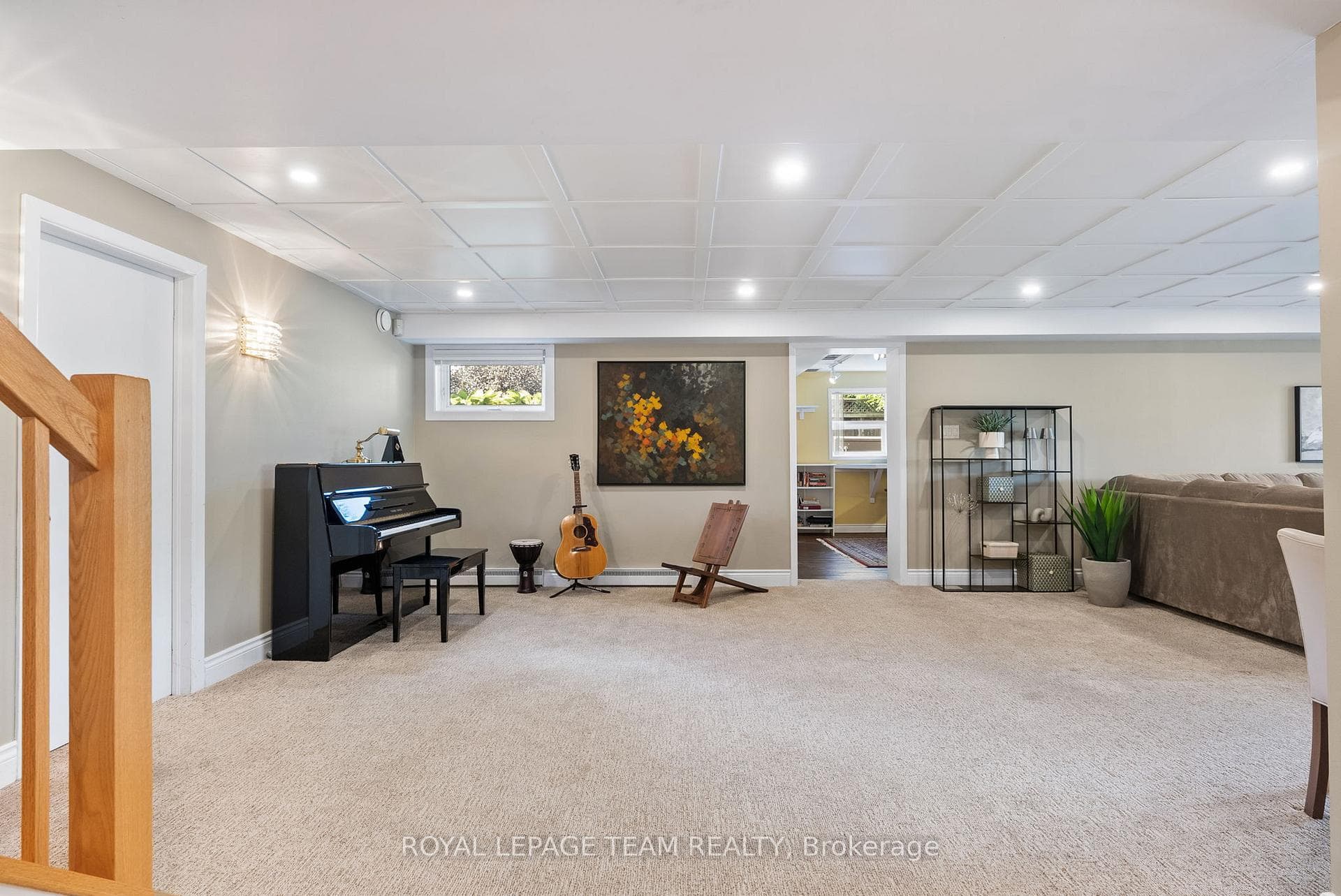 5409 Riverside Crescent photo 34