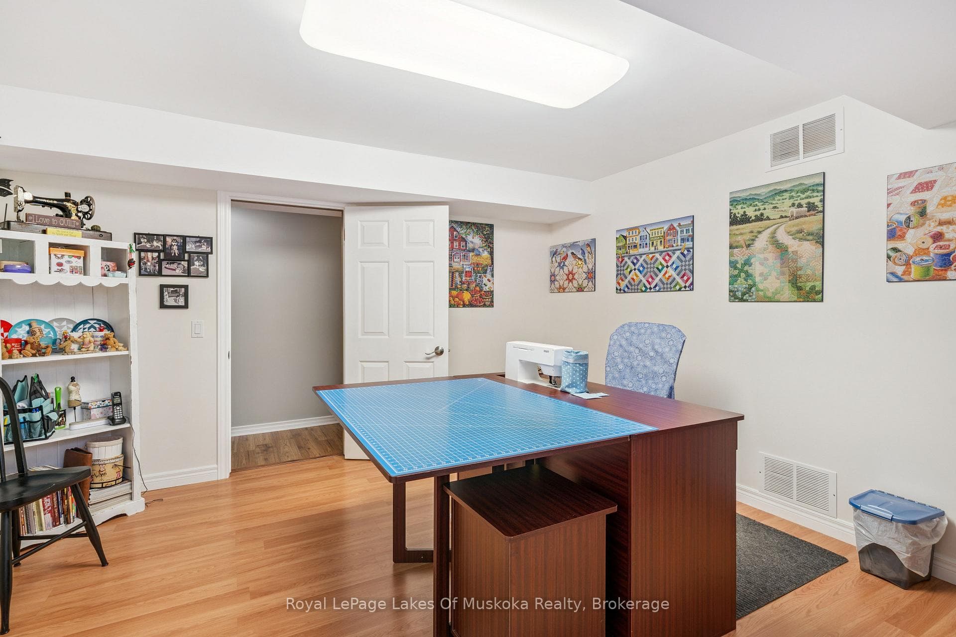 87 Laneige Avenue photo 38