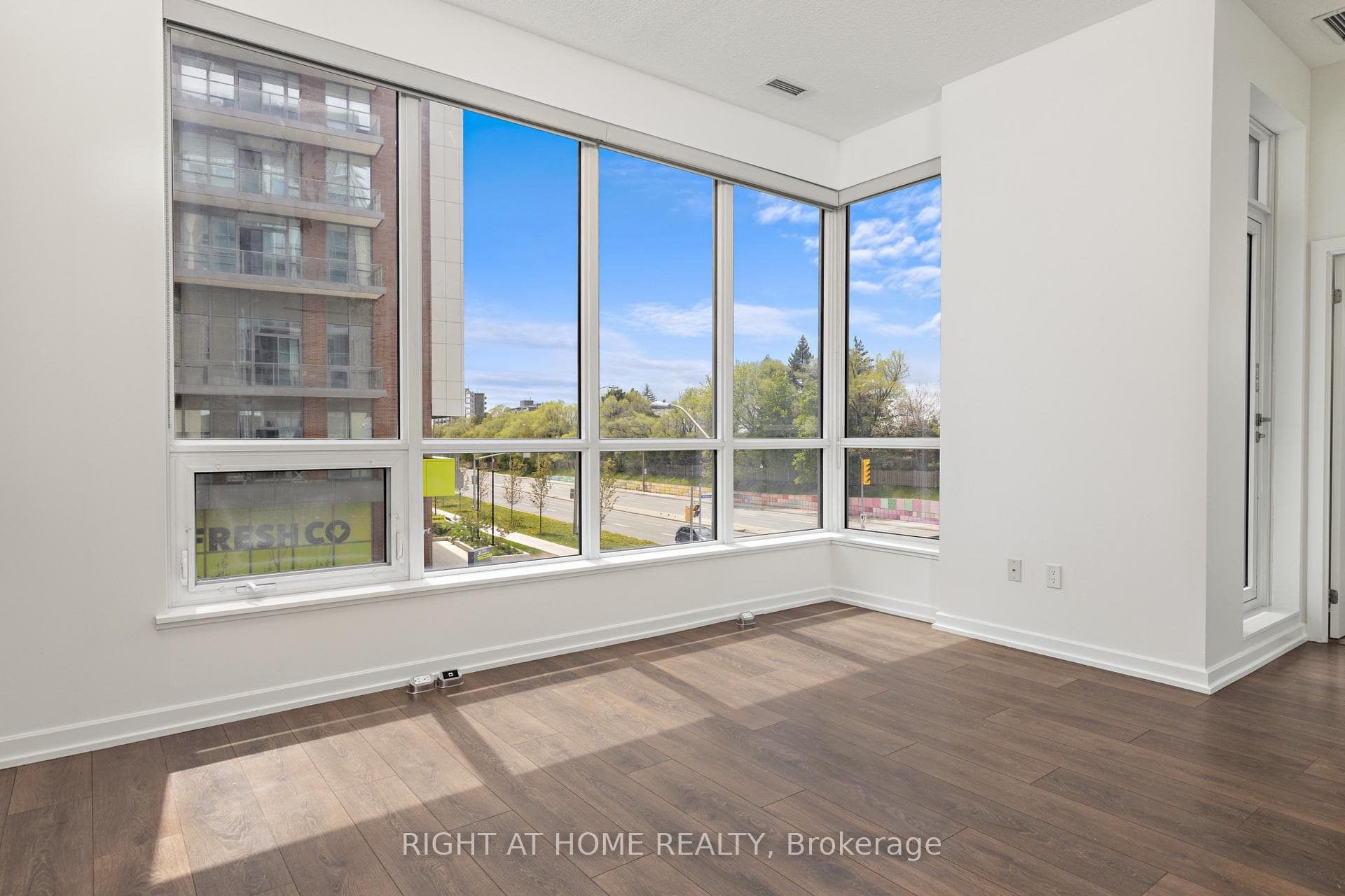 52 Forest Manor Road Unit 108 photo 18