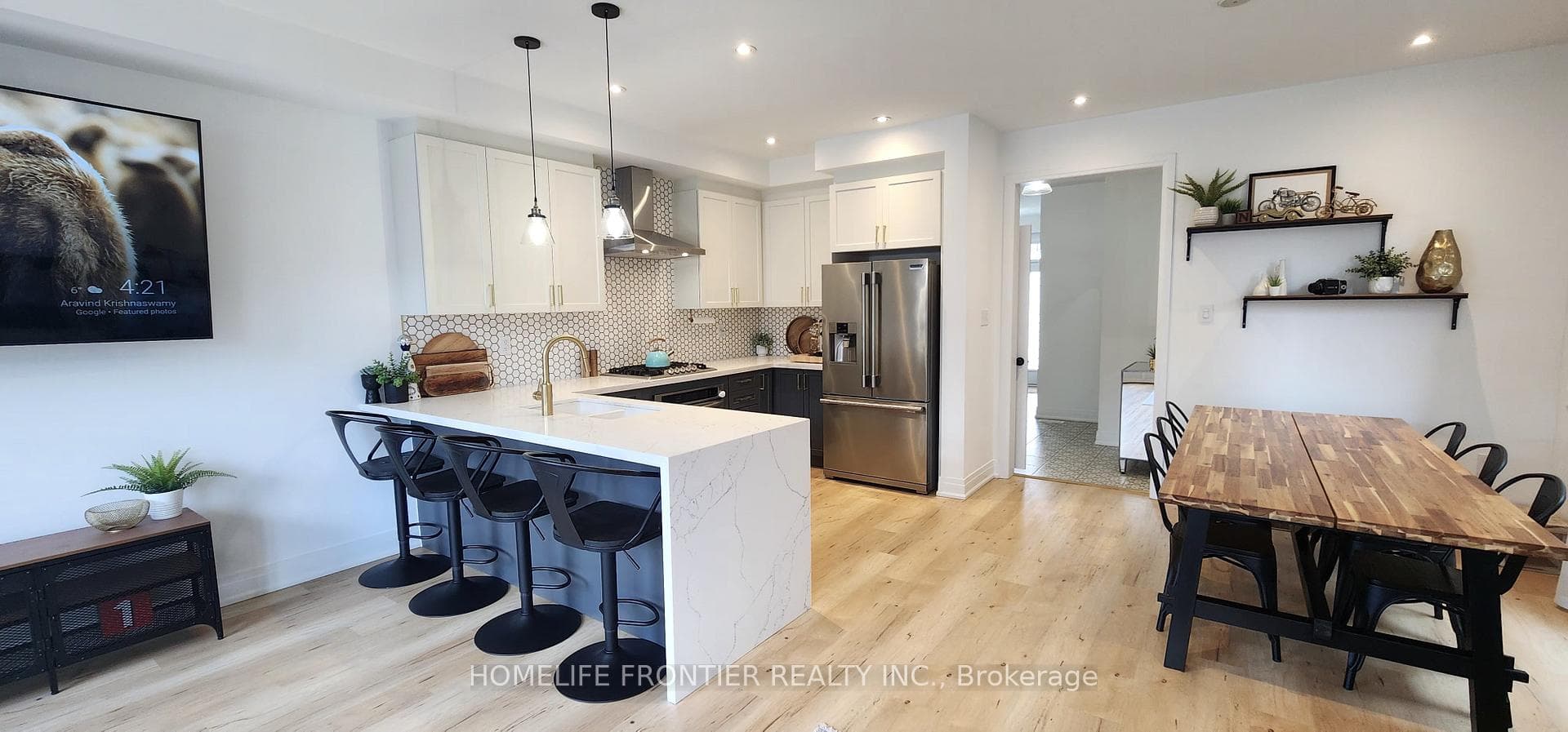 7 Kirby Avenue photo 9