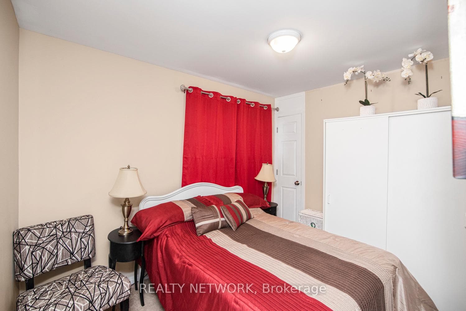 30 Mcalpine Avenue photo 22
