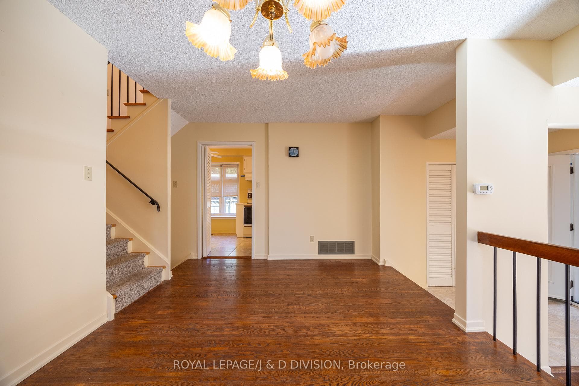 26 Jondan Crescent photo 10