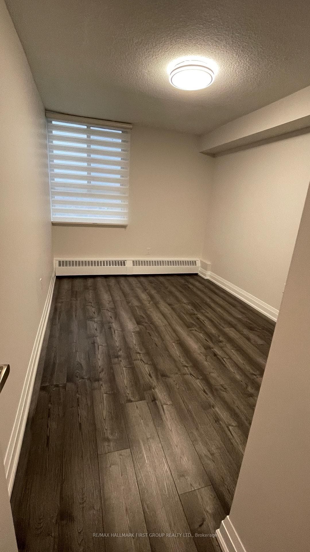 541 Blackthorn Avenue Unit 1109 photo 13