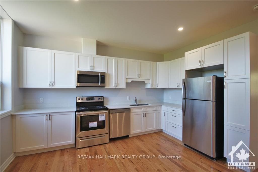 768 USBORNE Street Unit 6 photo 8