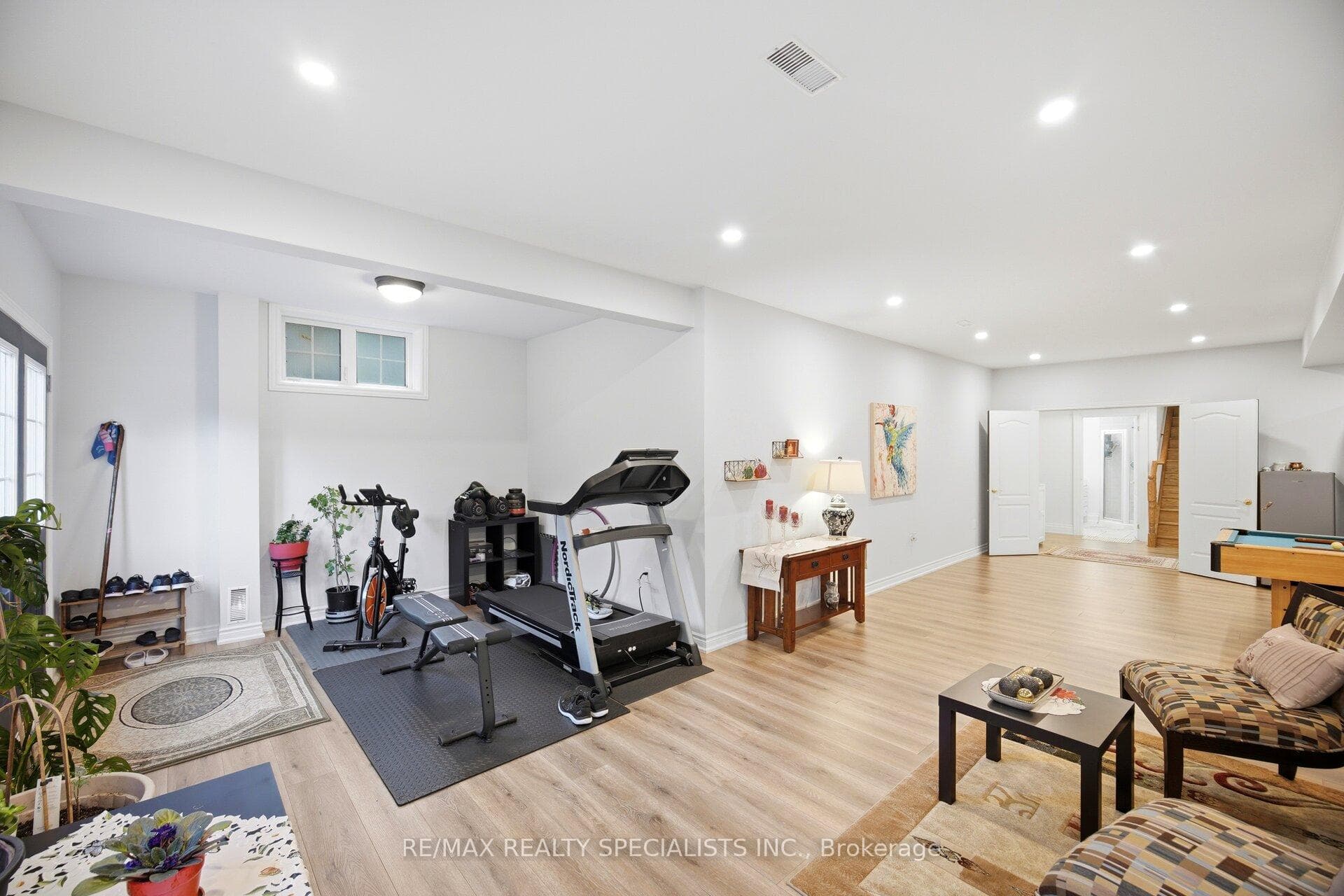 10 Valley Hill Drive photo 36