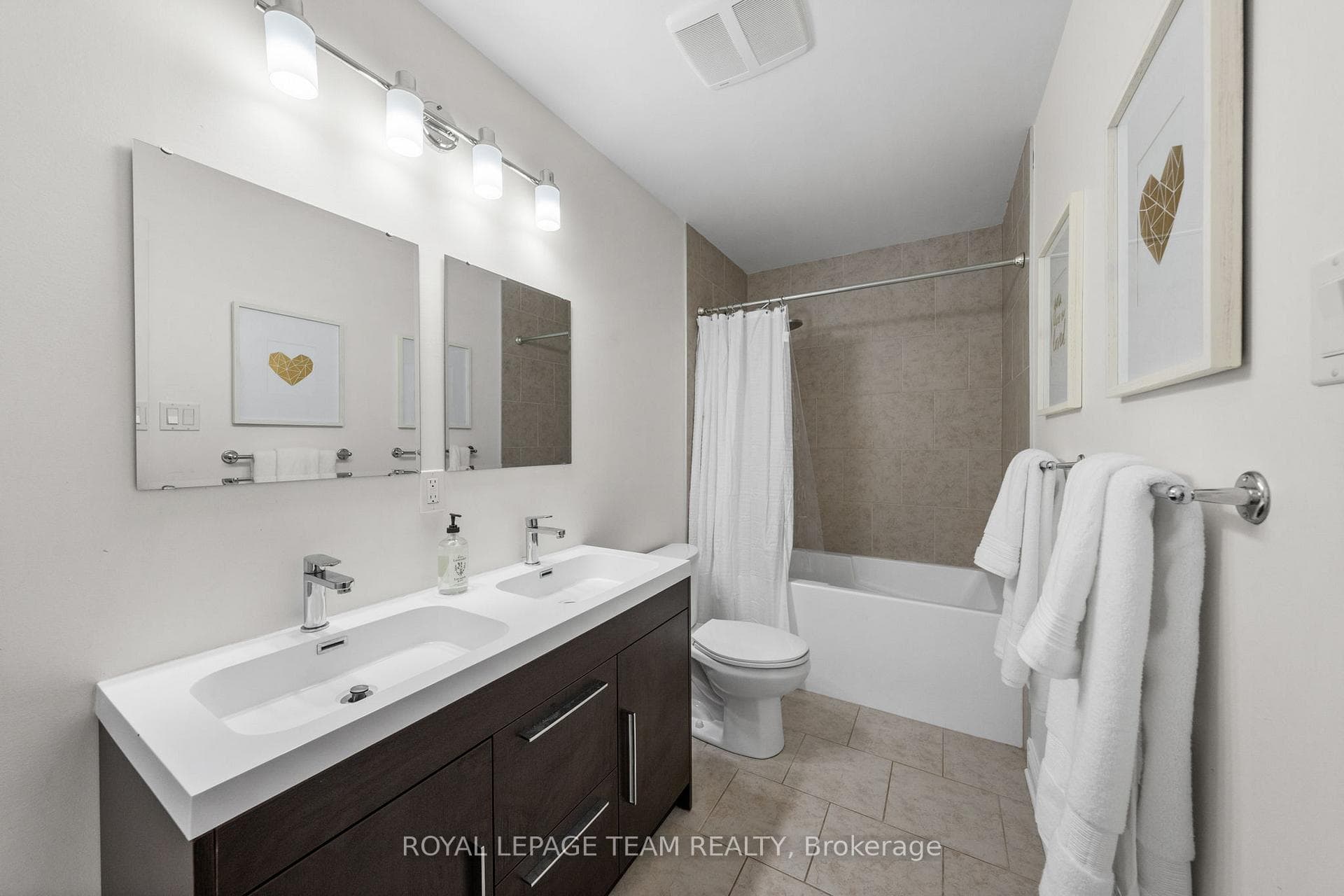 1081 Boucher Crescent photo 31