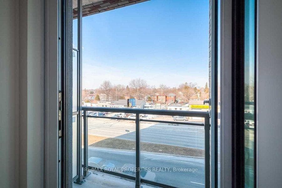 90 Glen Everest Road Unit 403 photo 21