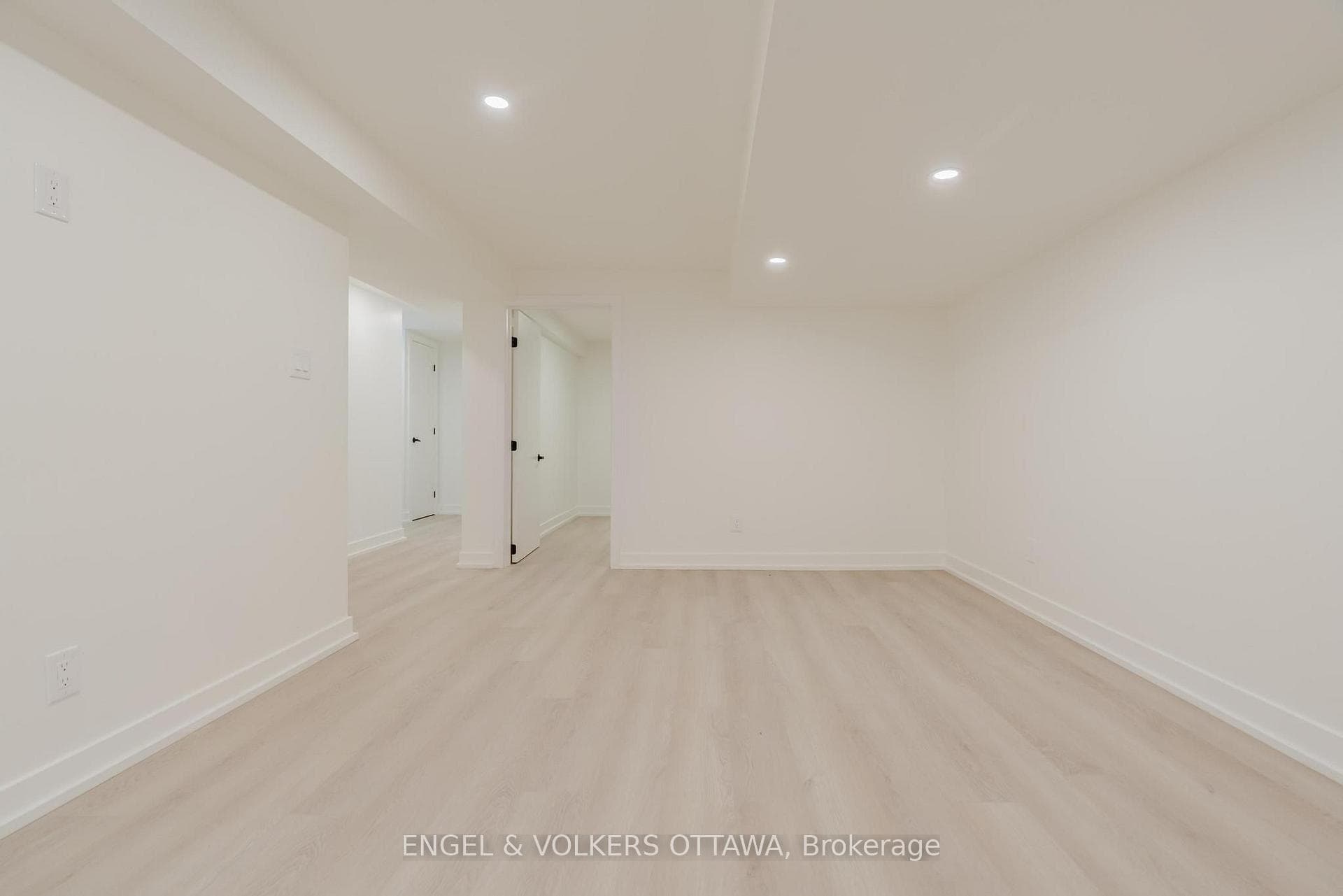 1040 Maitland Avenue Unit B photo 19