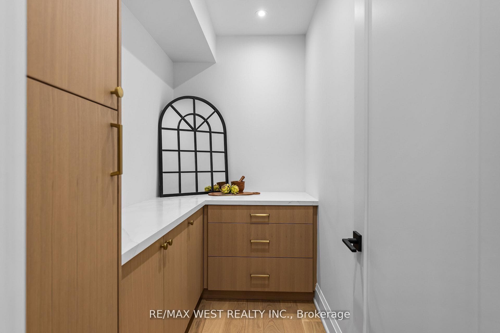 64 Gwynne Avenue photo 13