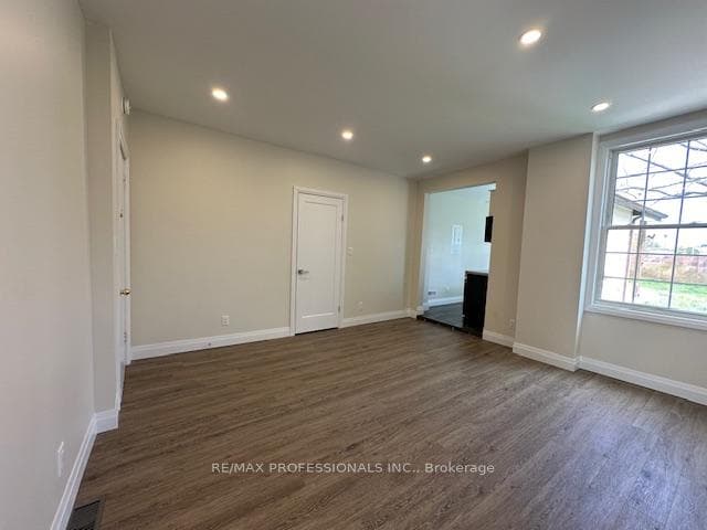 213 Pine Street Unit 2 photo 3