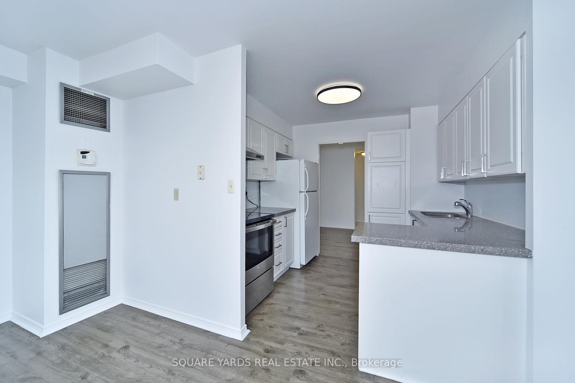 400 Mclevin Avenue Unit 1608 photo 13